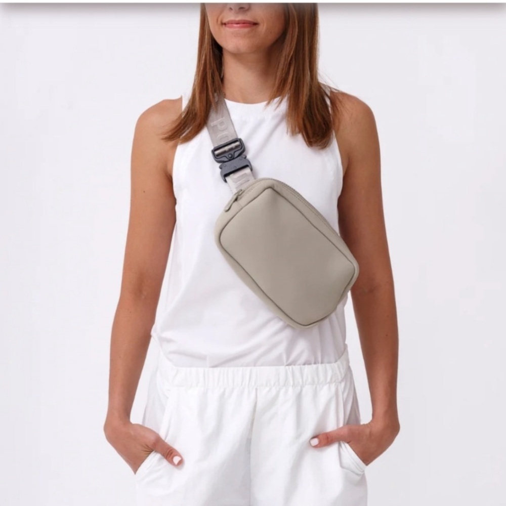 Pop Ups Fanny Pack Taupe Color